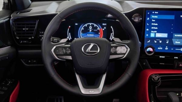 Бренд Lexus начал принимать заказы на кроссовер Lexus NX нового поколения в Японии